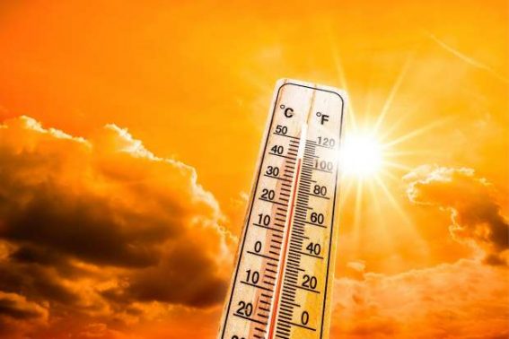 الأرصاد الجوية: طقس حار نهارا وأمطار ببعض المناطق والعظمى بالقاهرة 31 درجة